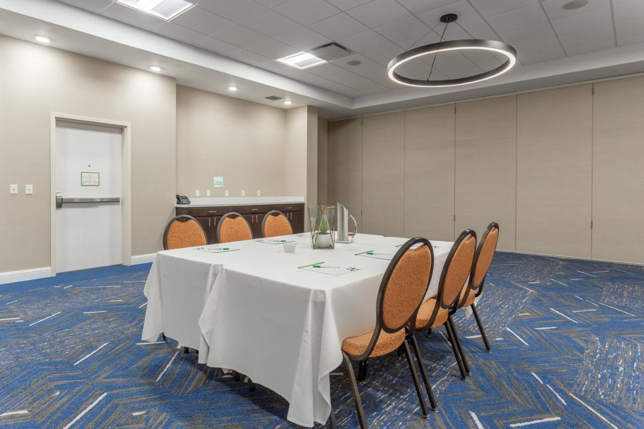 Holiday Inn & Suites - Jefferson City By Ihg Buitenkant foto