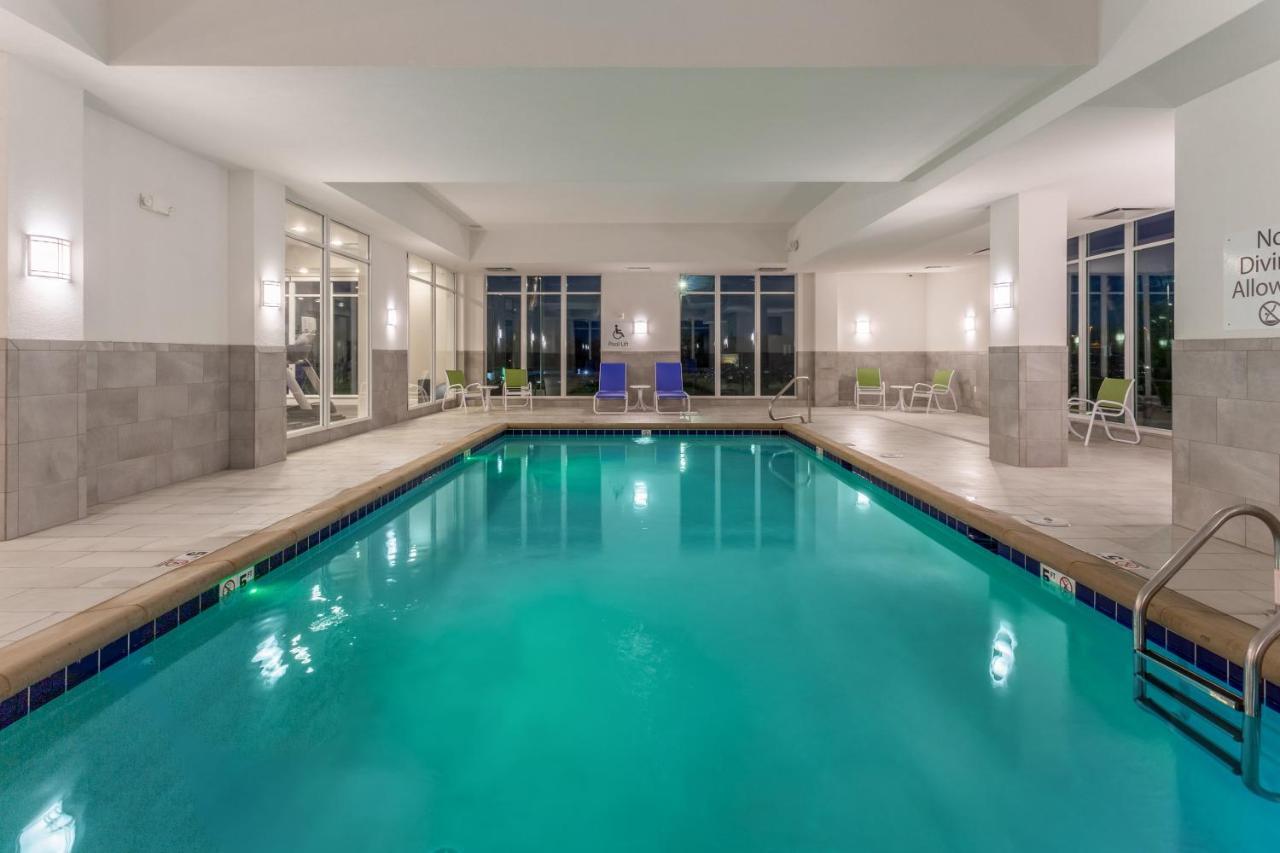Holiday Inn & Suites - Jefferson City By Ihg Buitenkant foto